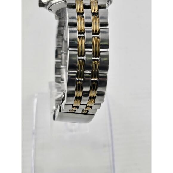 Swiss Military Vintage ’90s Ladies Day Date Quartz Watch New Battery Runs Great - Picture 5 of 11